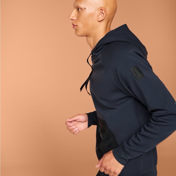 ON HOODIE - Picture 7 of 10